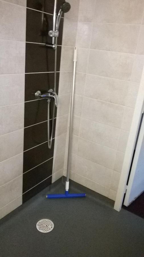 Hotel De France اسباليون المظهر الخارجي الصورة
