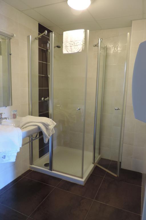 Hotel De France اسباليون المظهر الخارجي الصورة